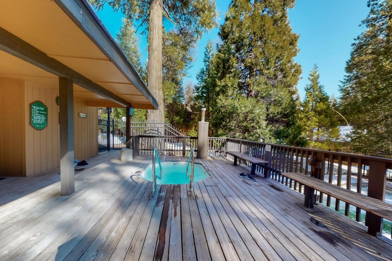 Sierra Swiss Chalet Shaver Lake Bagian luar foto
