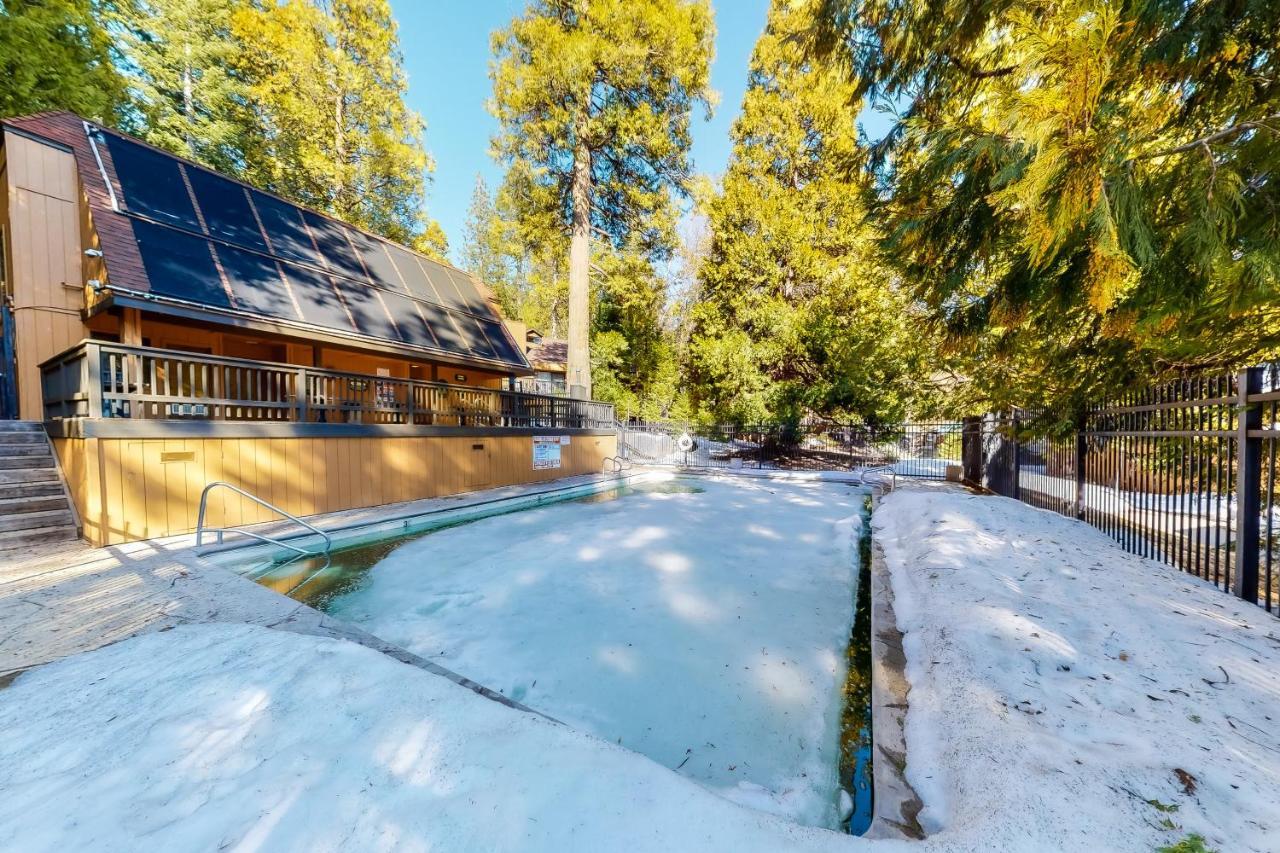 Sierra Swiss Chalet Shaver Lake Bagian luar foto