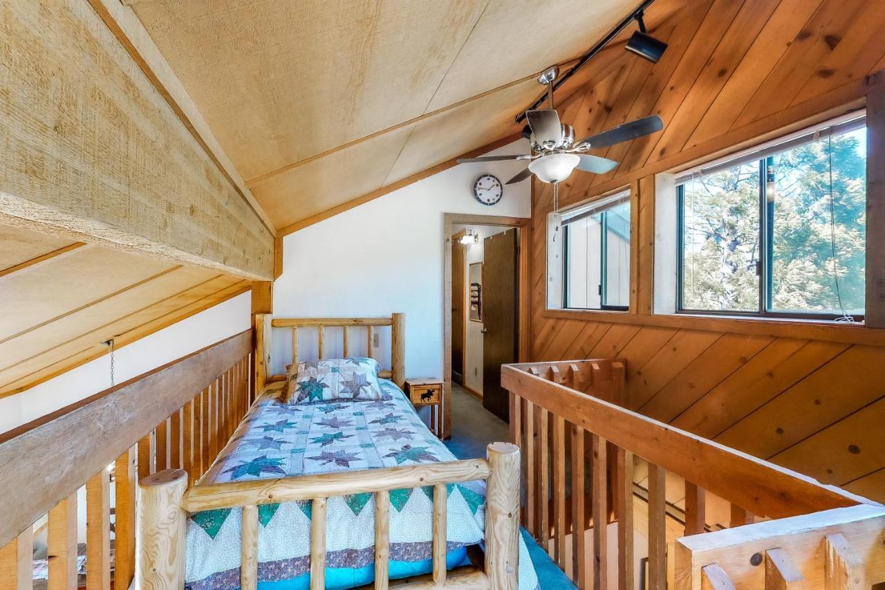 Sierra Swiss Chalet Shaver Lake Bagian luar foto